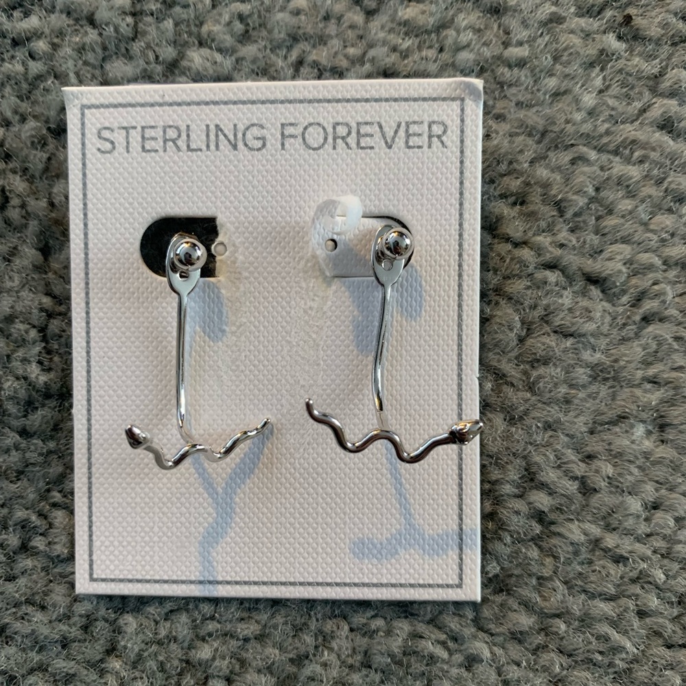 NWT Sterling Silver Cuff Style Snake Stud Earrings